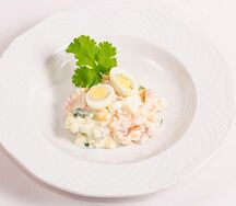 Салат Оливьешка