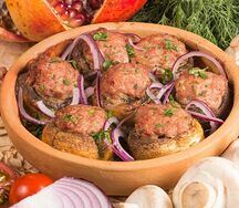 Шампиньоны с мясом
