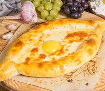Хачапури по-аджарски