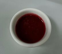 Ягодный соус из красной смородины
