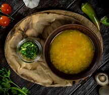 Суп-затируха из фермерского петуха