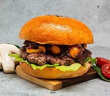 Маша в лесу