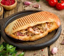 Шаурма в тандырной лепёшке