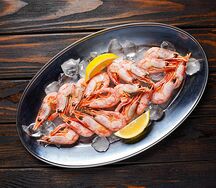 Отварные магаданские креветки