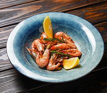 Жареные креветки в чесночном соусе