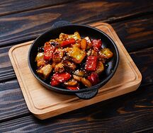 Говяжья вырезка в соусе терияки с овощами