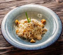 Феттуччине в сливочном соусе с грибами