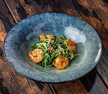 Салат Руккола с королевскими креветками