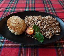 Куриная котлета с гарниром