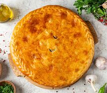 Даргинский пирог с сушеной колбасой и картофелем