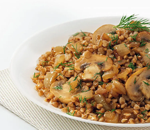 Каша гречневая с грибами и луком