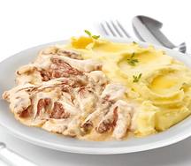 Бефстроганов из говядины с картофельным пюре