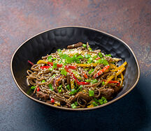 Лапша соба с овощами