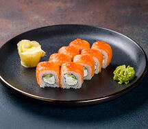 Ролл Филадельфия с икрой