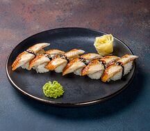 Суши с угрем