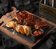 Свиные ребра в соусе барбекю 