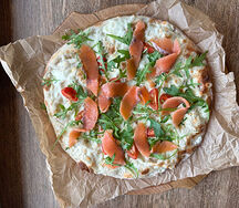 Пицца с форелью