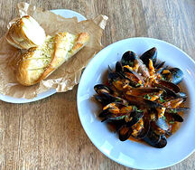 Мидии в томатном соусе