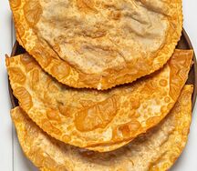 Чебурек с мраморной говядиной Black Angus