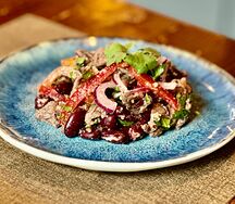 Салат Тбилиси с говядиной