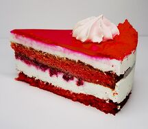 Нежный Cake Бархат красный