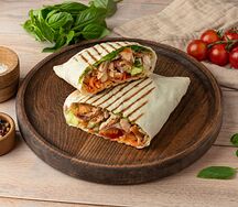 Донер куриный в греческой пите