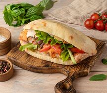 Донер куриный в арабской пите