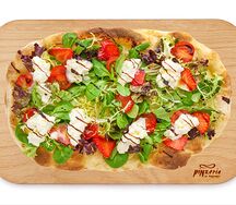 Пинса Буррата с клубникой (большая)