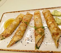 Рулет с лососем и сливочным сыром