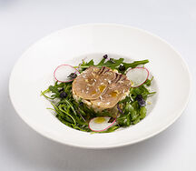 Салат Оливье с говяжьим языком