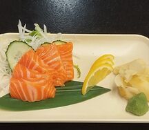 Сашими лосось
