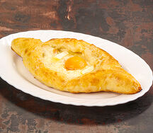 Хачапури по-аджарски