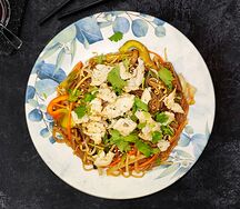 Стеклянная лапша с курицей 