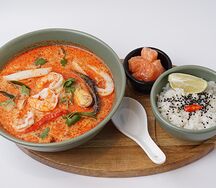 Королевский Том ям