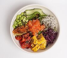 Боул с лососем