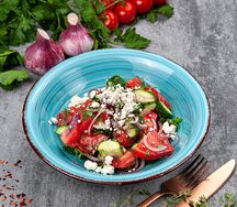 Салат Чобан с сыром