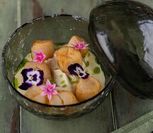 Гребешок с пюре из сельдерея