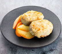 Рыбные котлетки с гарниром на выбор