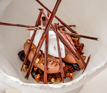 Шоколад, кокос, вишня Купальня Афродиты 