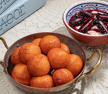 Творожные пончики