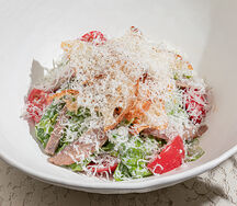 Салат с кальмарами и сардинами