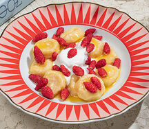 Ленивые вареники с земляникой