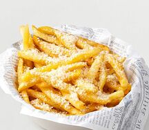 Картофель фри с пармезаном