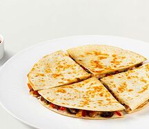 Кесадилья с курицей