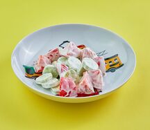 Овощной салат со сметаной