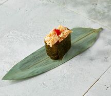 Острые суши краб