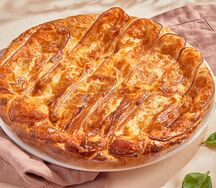 Хачапури с копченым сыром