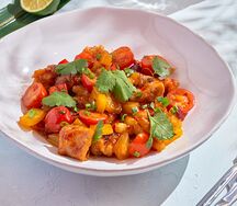 Курица с ананасами