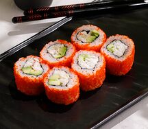 Калифорния с крабом