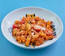 Макароны-спиральки с мясным соусом